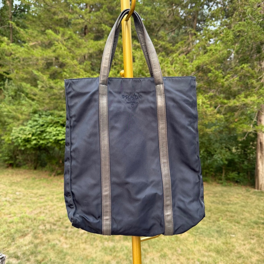 Prada Tote Bag 1990s Navy Minimalist Luxury Shopper Authentic Leather‎ Strap